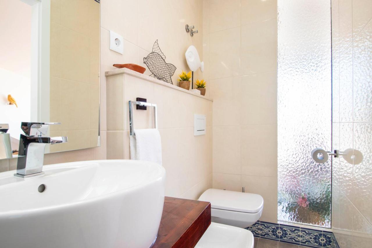 Lusitano Apartment Top Floor Lisbon Bagian luar foto