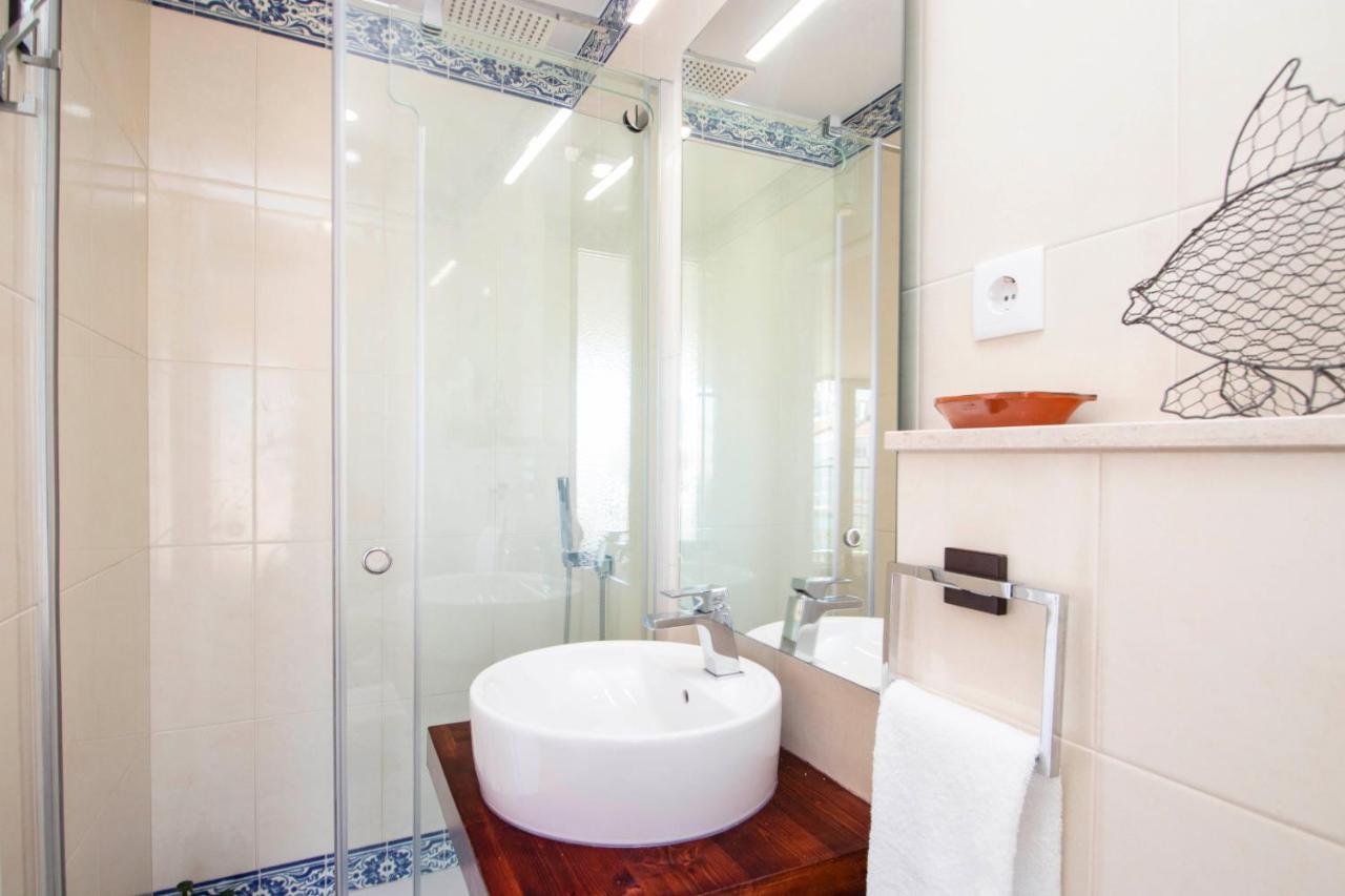 Lusitano Apartment Top Floor Lisbon Bagian luar foto